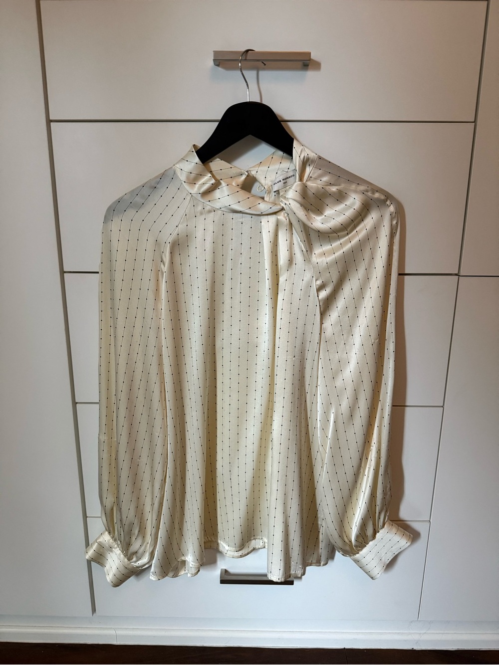 Club Monaco Ivory Dotted Stripe Silk Blouse – Large